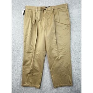 Dockers Signature Khaki Pants Mens 40x29 Tan D4 Relaxed Fit Pleated NWT